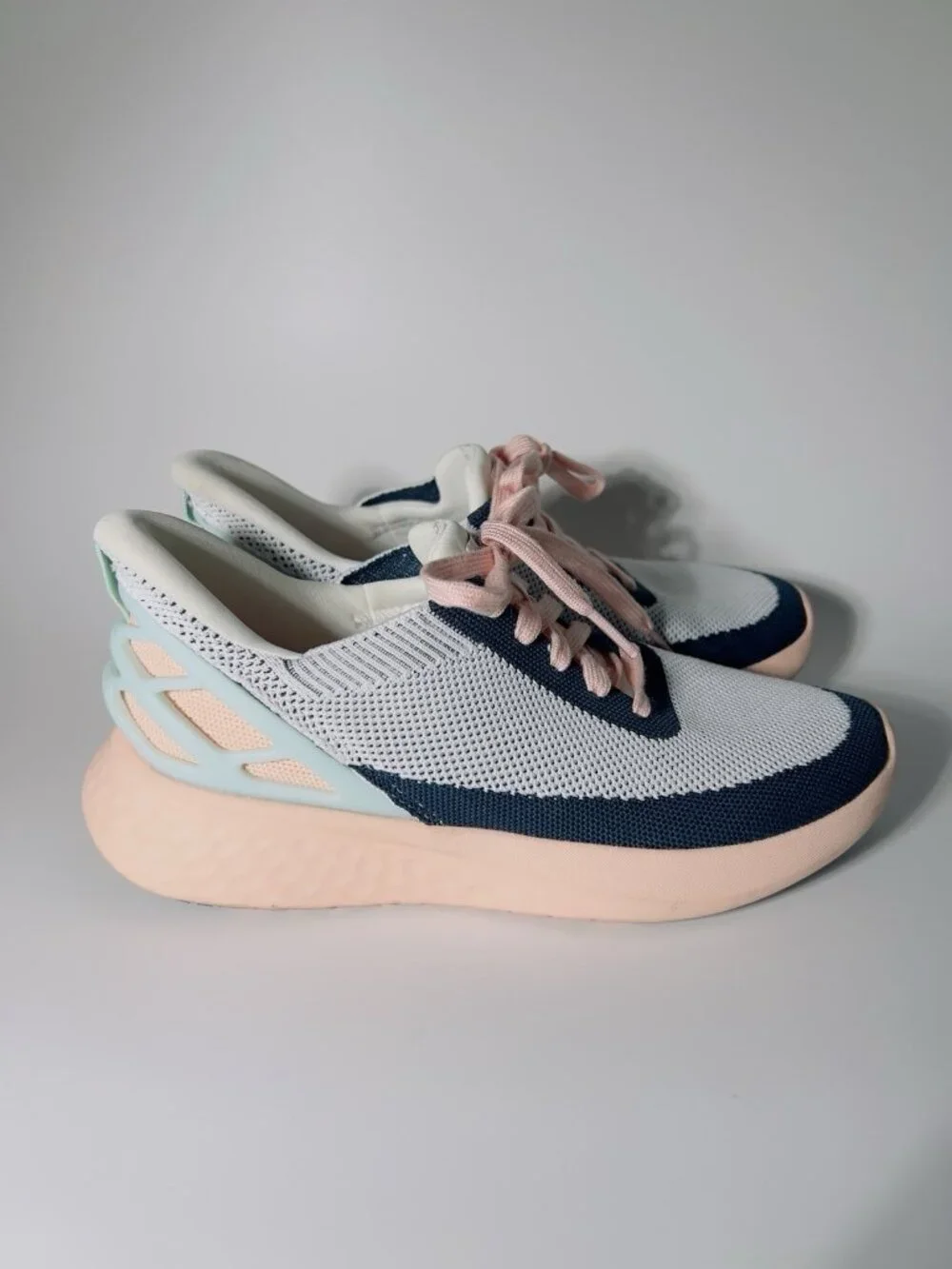Kizik Athens Hands Free Shoes Women’s Size 7.5 - Picture 2 of 13